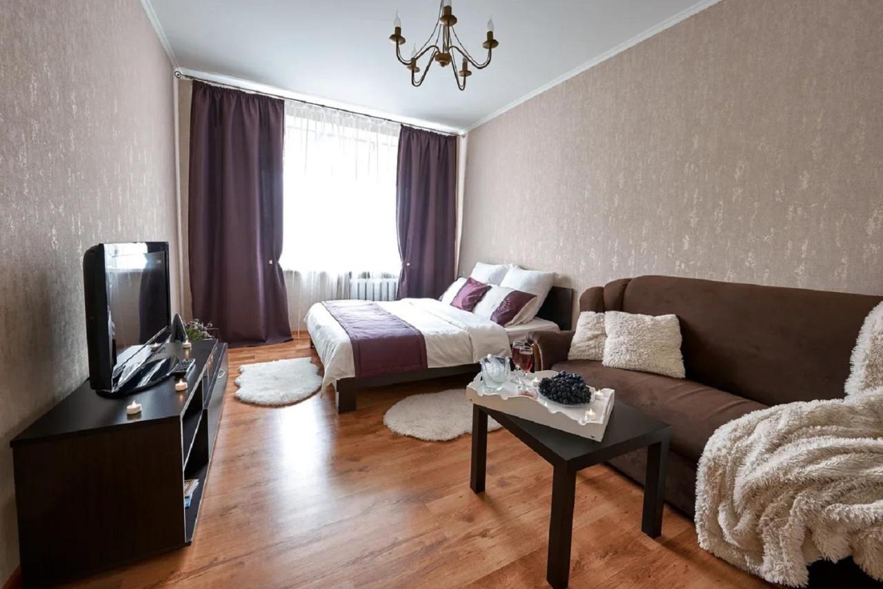 Paulmarie Apartments On Prs. Mira 25B Mogilev Exterior photo